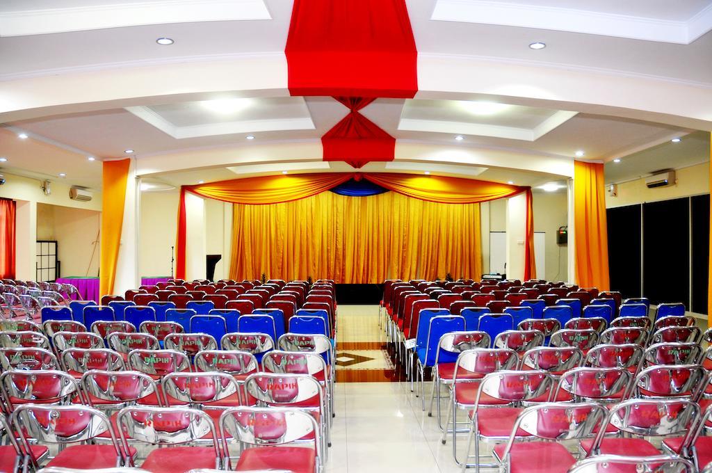 Hotel Duta Palembang Kültér fotó