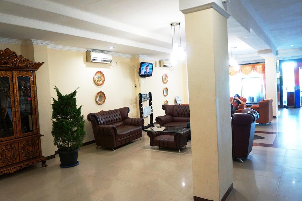 Hotel Duta Palembang Kültér fotó